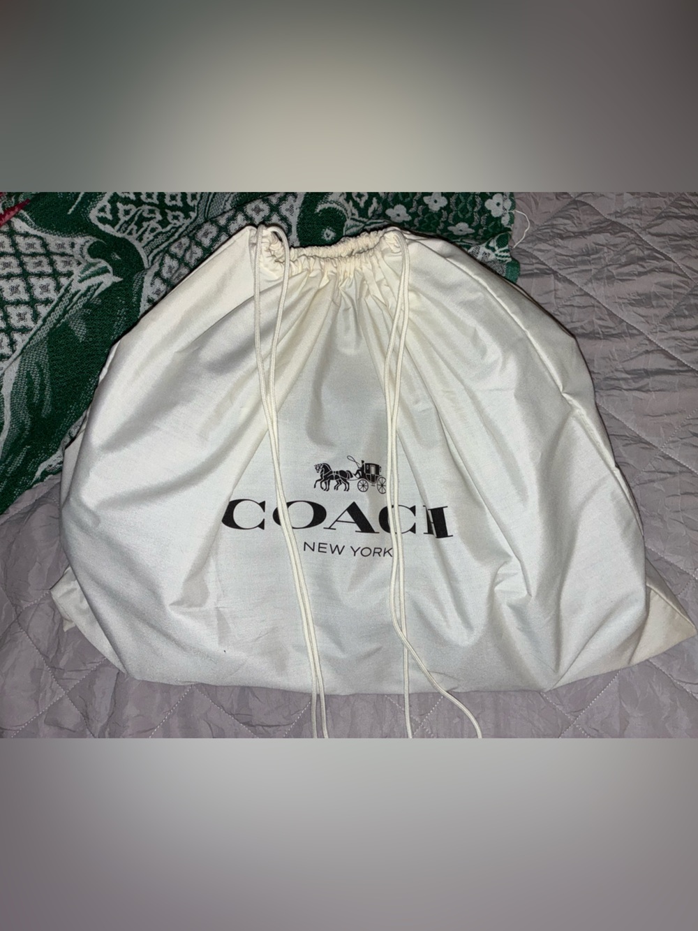 Ludlow messenger bag